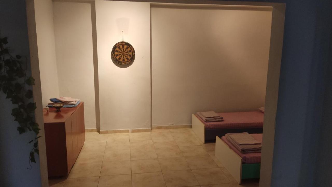 Appartement Airport'S Close, Cozy Flat For 6 Persons à Markópoulon Extérieur photo